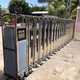 CỔNG XẾP THUẬN PHÁT MÔN